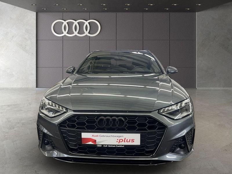 Gebraucht Audi A4 S-Line 204 PS (150 kW) 2022 Grau Kombi