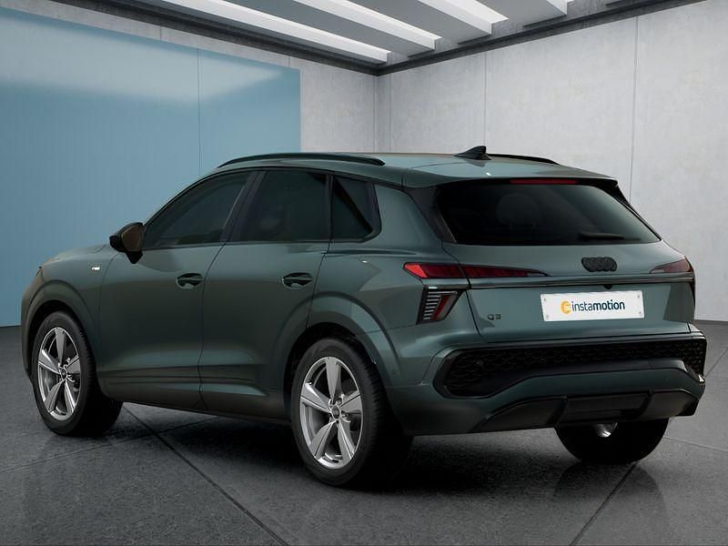 Neu Audi Q3 150 PS (110 kW) 2025 Grün SUV