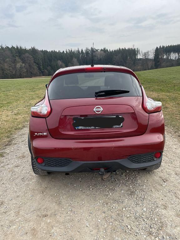 Gebraucht Nissan Juke 116 PS (85 kW) 2016 Rot SUV