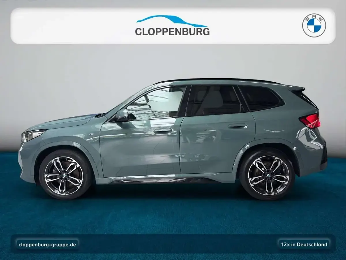Gebraucht BMW X1 M Sport 211 PS (155 kW) 2023 Cape york grün SUV