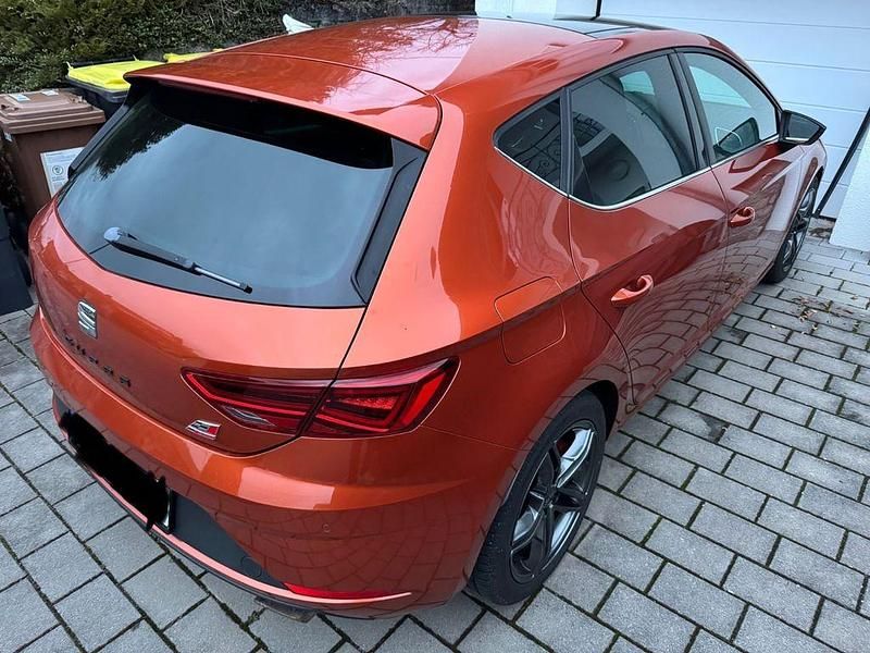 Gebraucht Seat Leon CUPRA 300 PS (220 kW) 2018 Orange Limousine