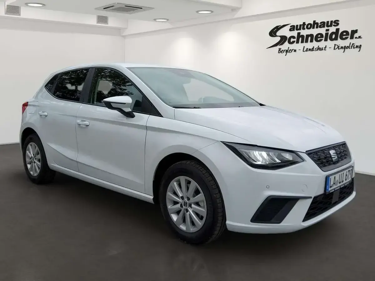 Neu Seat Ibiza 116 PS (85 kW) 2025 "nevada" weiss Limousine