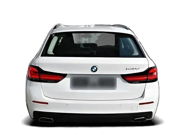 Gebraucht BMW 530 286 PS (210 kW) 2022 Weiss Kombi