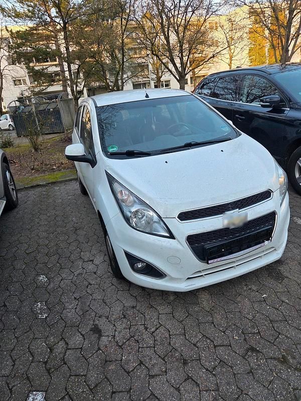 Gebraucht Chevrolet Spark LS 68 PS (50 kW) 2013 Weiß Kleinwagen