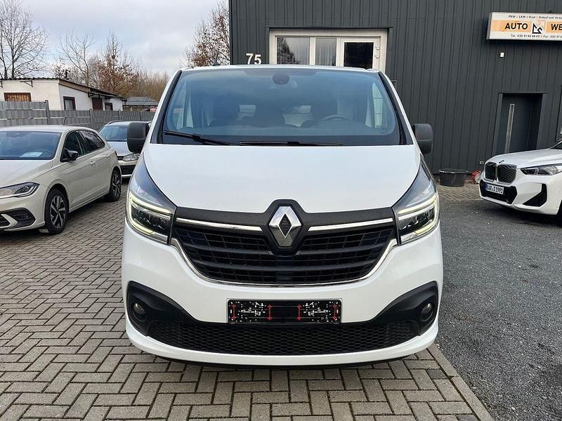 Gebraucht Renault Trafic 120 PS (88 kW) 2021 Weiß Van / Kleinbus