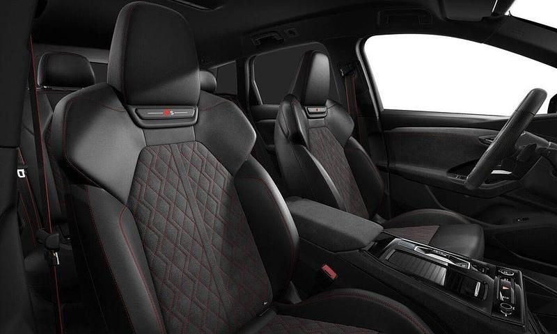 Gebraucht Audi Q6 e-tron S-Line 284 kW (387 PS) 2025 Mythosschwarz metallic SUV