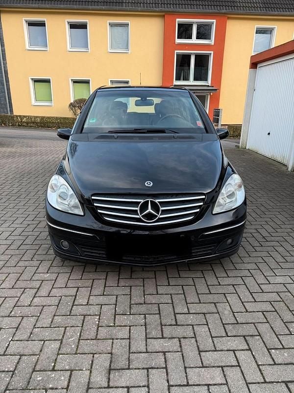 Gebraucht Mercedes B180 110 PS (80 kW) 2007 Schwarz Van / Kleinbus
