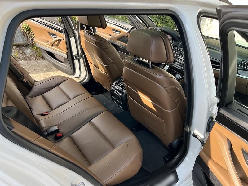 Gebraucht BMW 535 313 PS (230 kW) 2016 Weiß Kombi