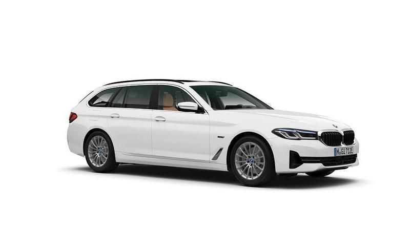 Gebraucht BMW 530 Efficient Dynamics 184 PS (135 kW) 2022 Kombi