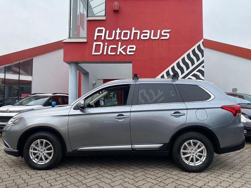 Gebraucht Mitsubishi Outlander 150 PS (110 kW) 2018 Grau SUV