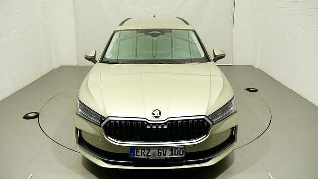 Gebraucht Skoda Superb Selection 150 PS (110 kW) 2024 Gelb Kombi