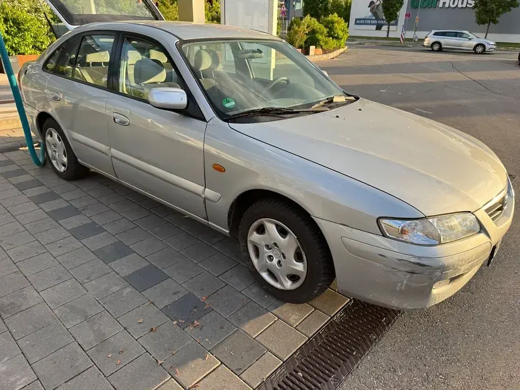 Gebraucht Mazda 626 Exclusive 116 PS (85 kW) 2001 Grau Limousine