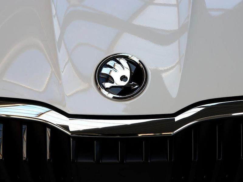 Neu Skoda Fabia Selection 116 PS (85 kW) 2025 Weiß Kleinwagen