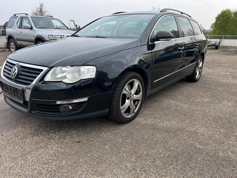 Schwarz Gebraucht 2006 VW Passat Kombi | 900 € (Superpreis) - Bild 1/4