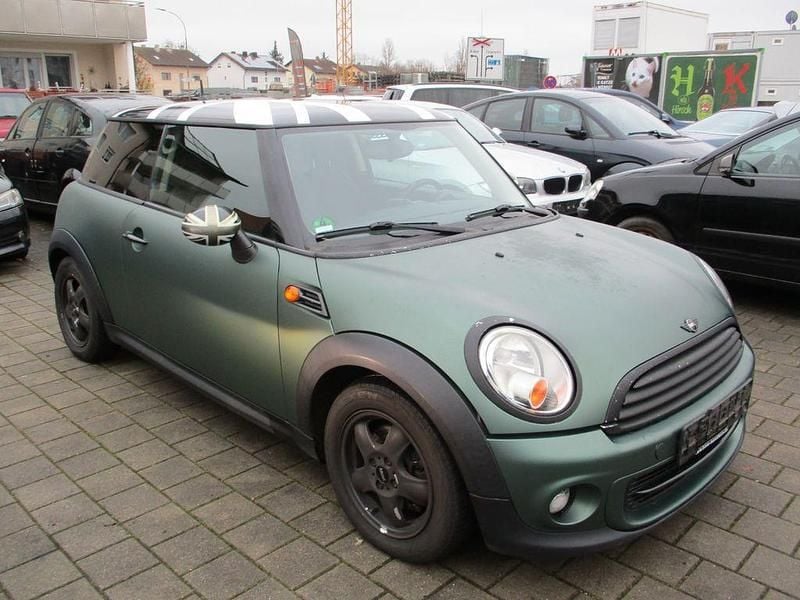 Gebraucht Mini ONE 75 PS (55 kW) 2010 Schwarz Kleinwagen