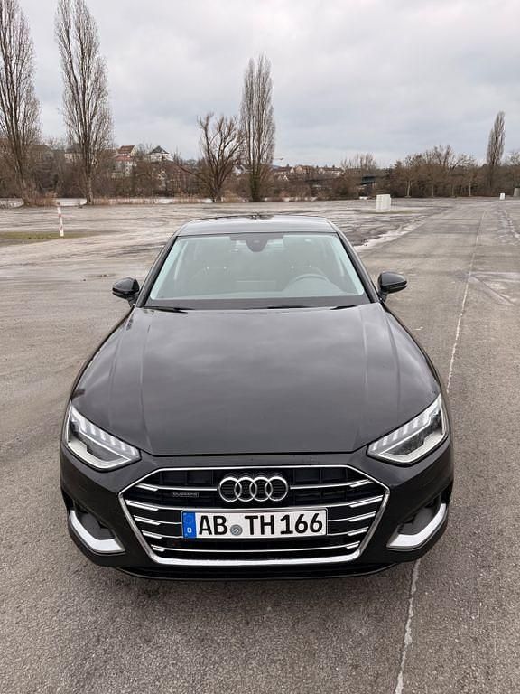 Gebraucht Audi A4 Advanced 190 PS (139 kW) 2020 Schwarz Limousine