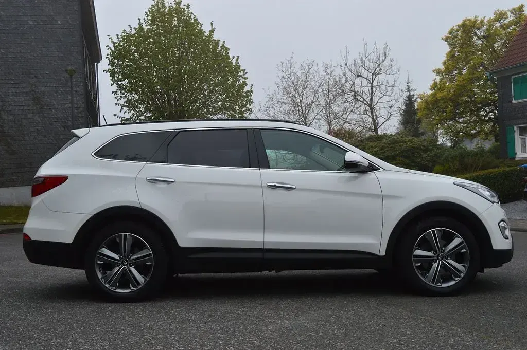 Gebraucht Hyundai Grand Santa Fe Premium 197 PS (144 kW) 2015 Weiß SUV