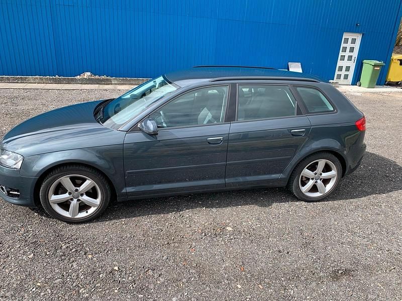 Gebraucht Audi A3 140 PS (102 kW) 2011 Grün Kleinwagen