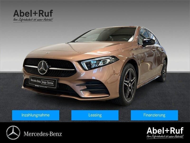Gold Gebraucht 2022 Mercedes A250 AMG Limousine | 30.448 € (Fairer Preis) - Bild 1/4