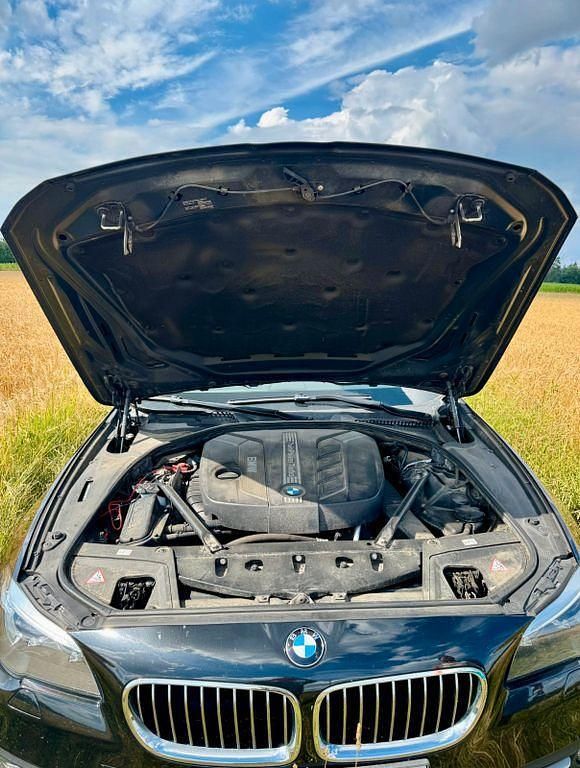 Gebraucht BMW 520 190 PS (139 kW) 2014 Schwarz Kombi