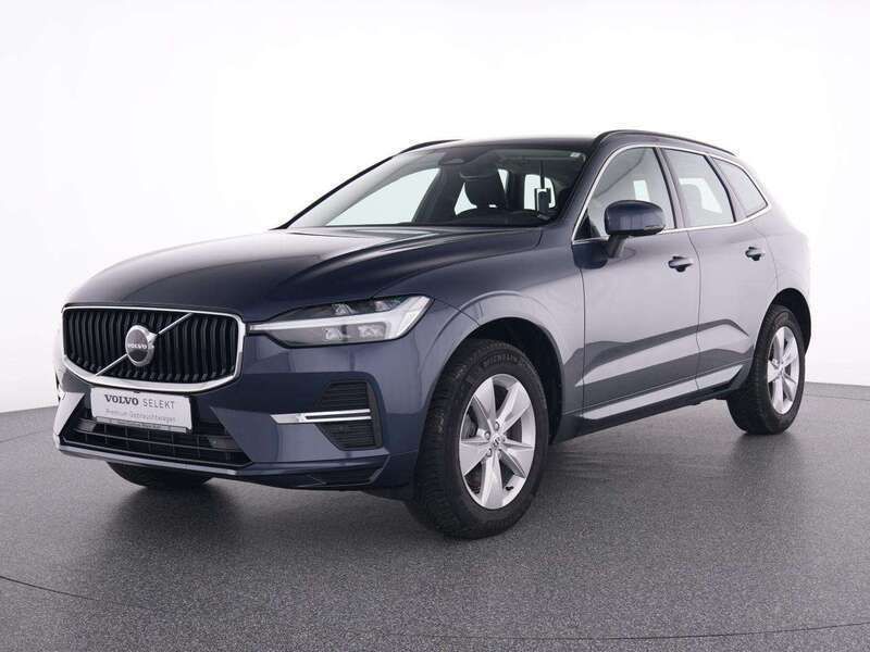 Gebraucht Volvo XC60 Core 197 PS (144 kW) 2023 Blau denim blue / metallic SUV