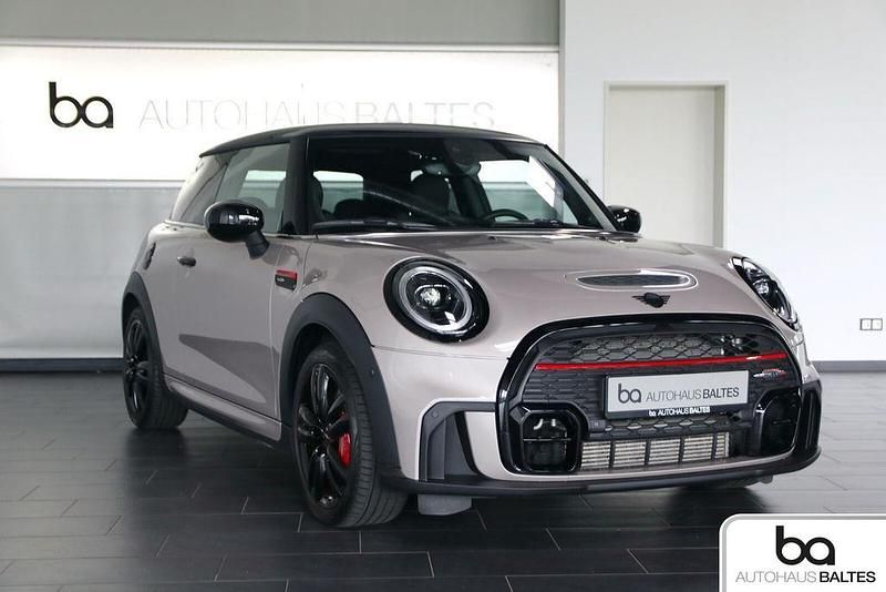 Gebraucht Mini John Cooper Works 231 PS (169 kW) 2024 Rooftop grey met. Kleinwagen