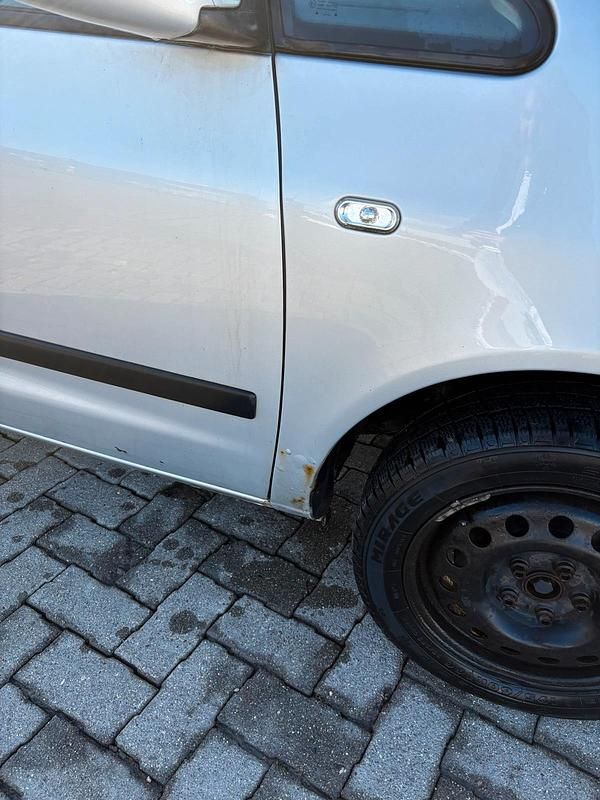 Gebraucht Ford Galaxy 115 PS (84 kW) 2001 Silber Van / Kleinbus