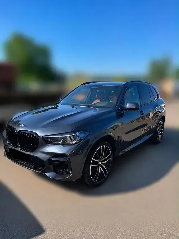 Gebraucht BMW X5 M50 Performance 530 PS (389 kW) 2022 Grau SUV