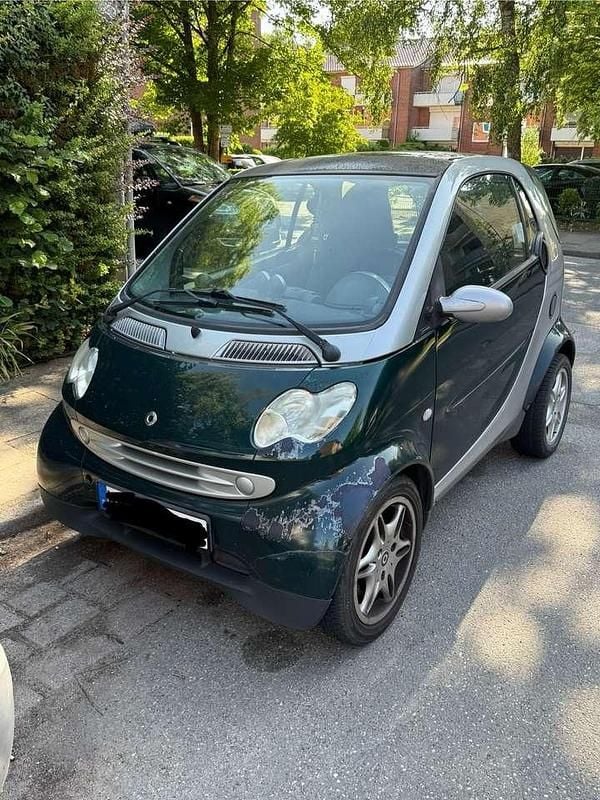 Grau Gebraucht 2006 Smart ForTwo Coupé Kleinwagen | 1.500 € (Fairer Preis) - Bild 1/4