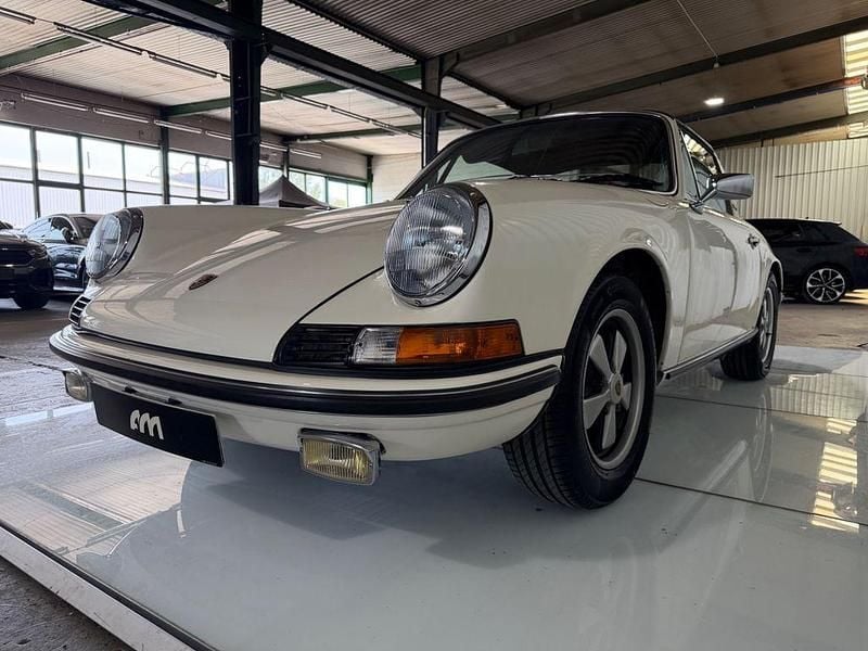 Second-hand Porsche 911 1973 Bej