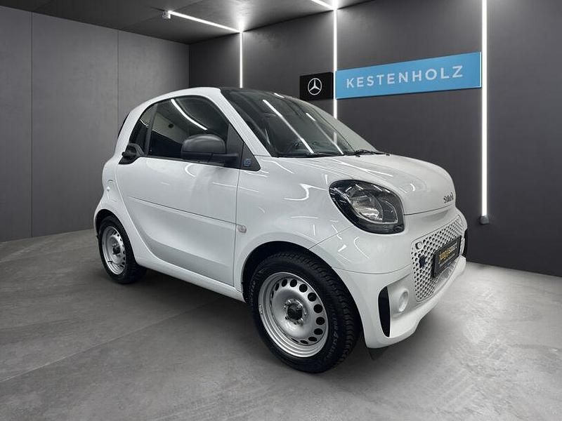 Gebraucht Smart ForTwo Electric Drive 60 kW (82 PS) 2023 Weiß Coupé