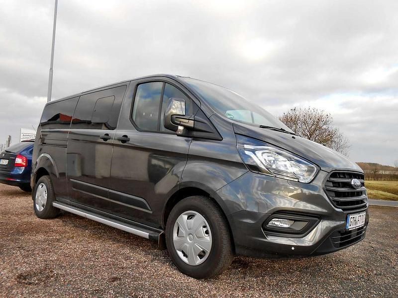 Magneticgraumetallic (metallic) Gebraucht 2021 Ford Transit Custom Trend Van | 40.490 € - Bild 1/4