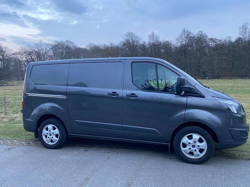 Gebraucht Ford Transit Custom 101 PS (74 kW) 2016 Grau Van / Kleinbus