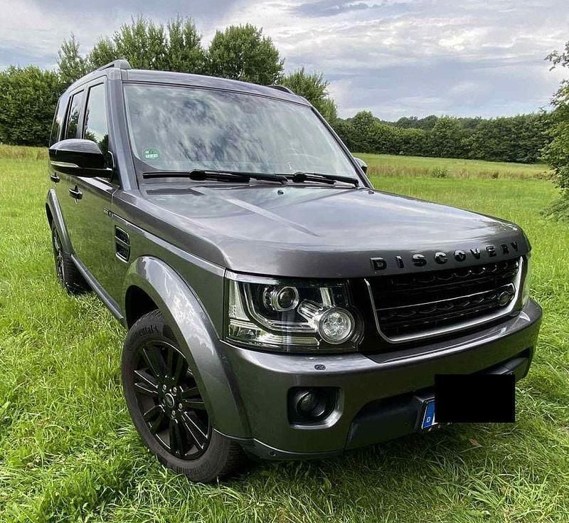 Grau Gebraucht 2015 Land Rover Discovery 4 HSE SUV | 21.900 € (Teuer) - Bild 1/4