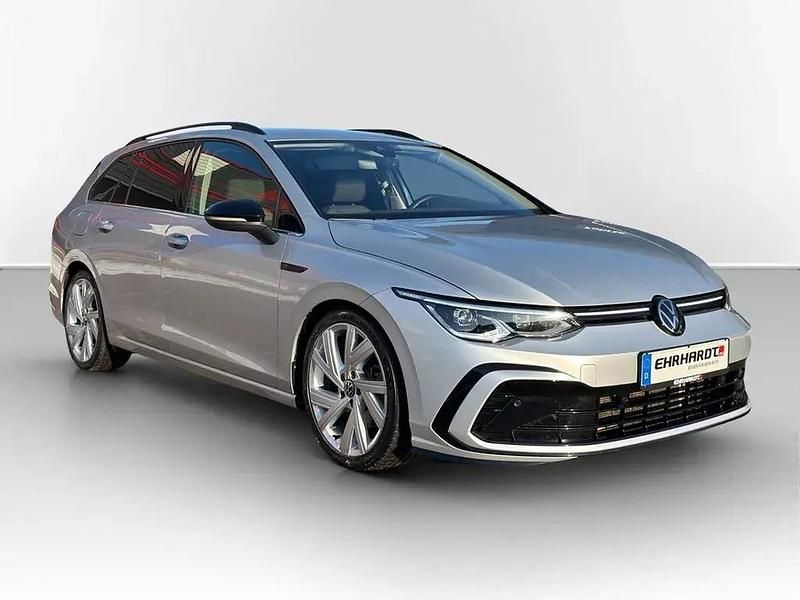 Gebraucht VW Golf VIII Style 150 PS (110 kW) 2023 Silber Kombi