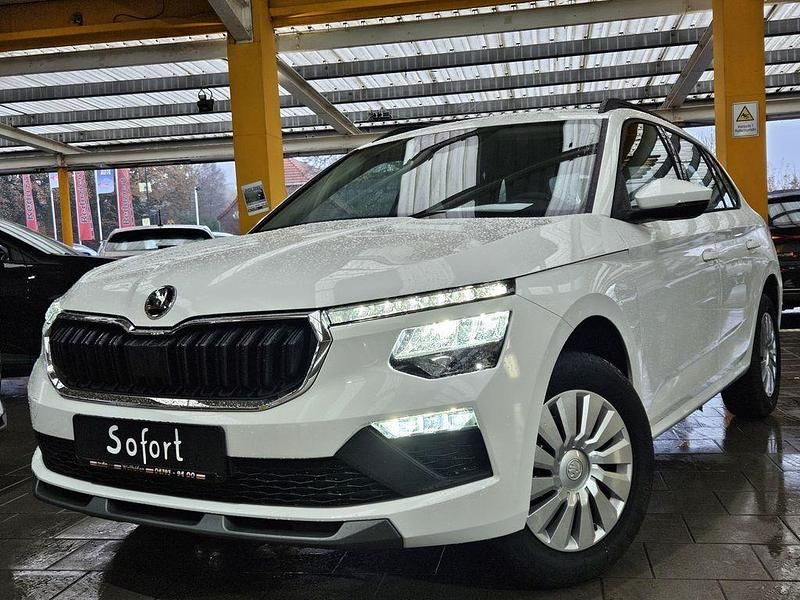 Schwarz Neu 2025 Skoda Kamiq Selection SUV | 22.975 € (Fairer Preis) - Bild 1/3