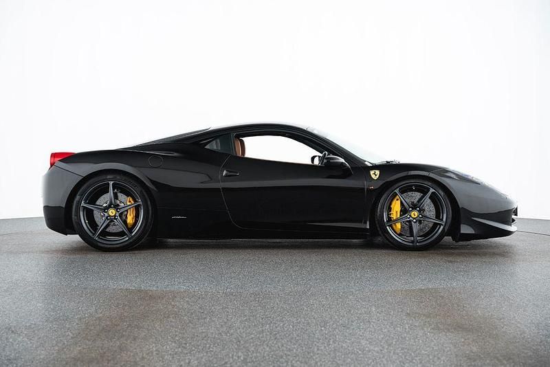 Gebraucht Ferrari 458 566 PS (416 kW) 2010 Schwarz