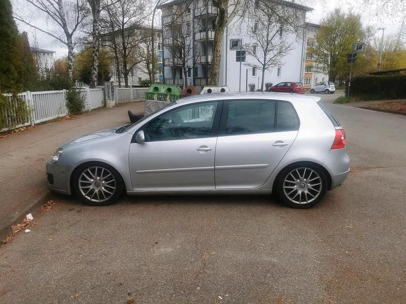 Gebraucht VW Golf V GT 174 PS (127 kW) 2007 Grau Kleinwagen