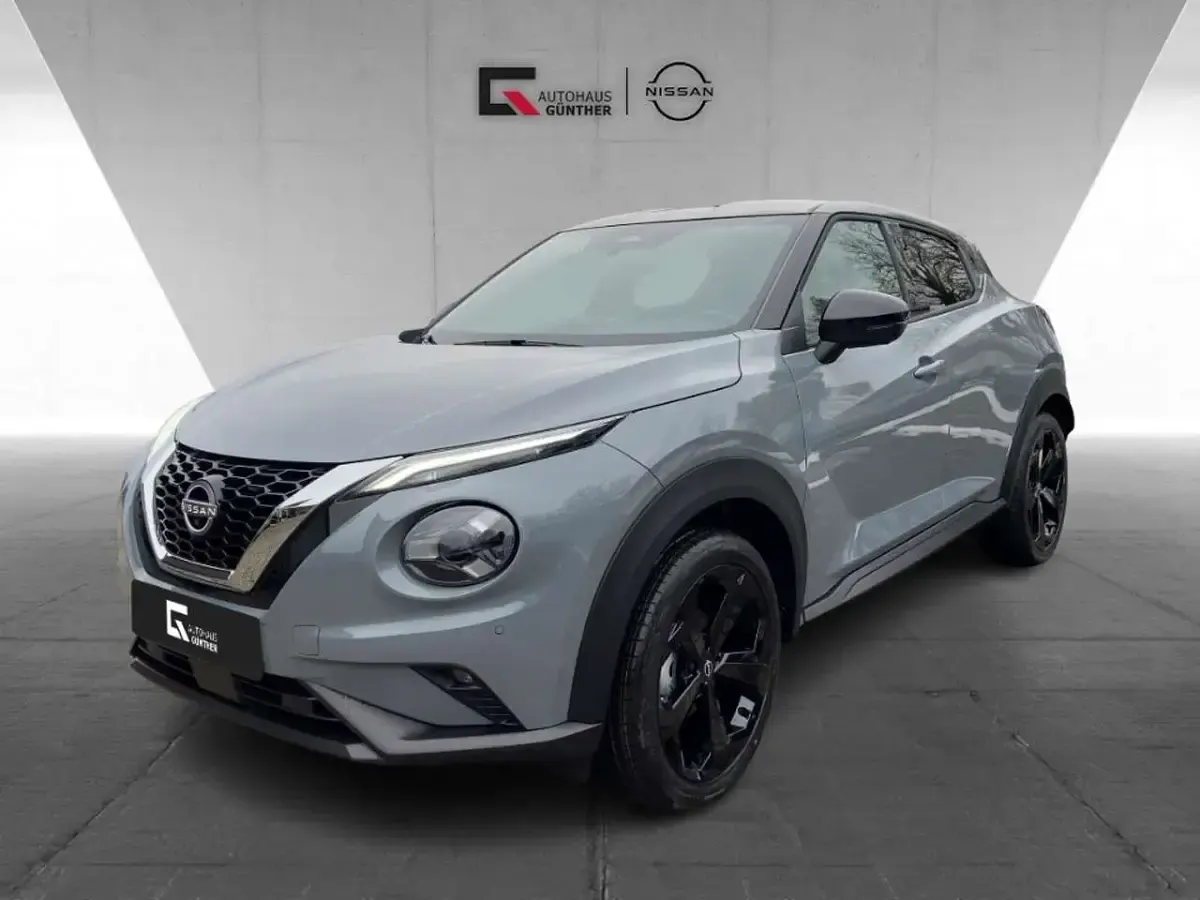 Neu Nissan Juke 360º 114 PS (83 kW) 2026 Ceramic grey/black SUV