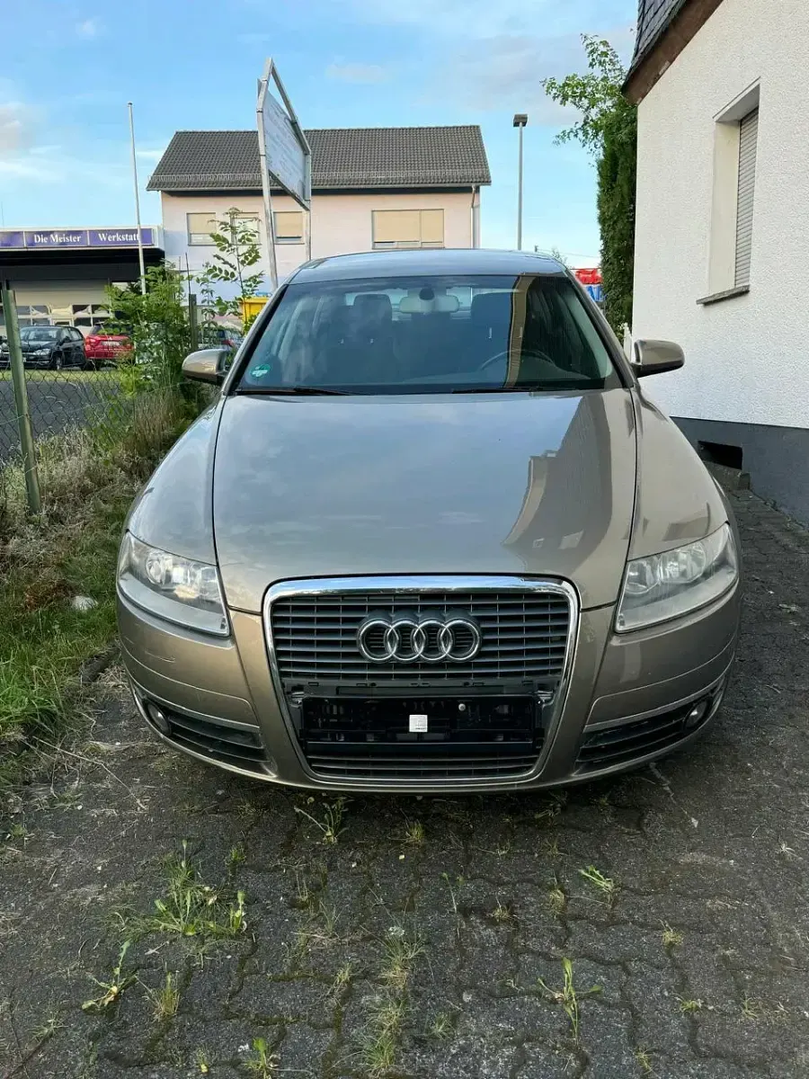 Gebraucht Audi A6 177 PS (130 kW) 2005 Gold Limousine