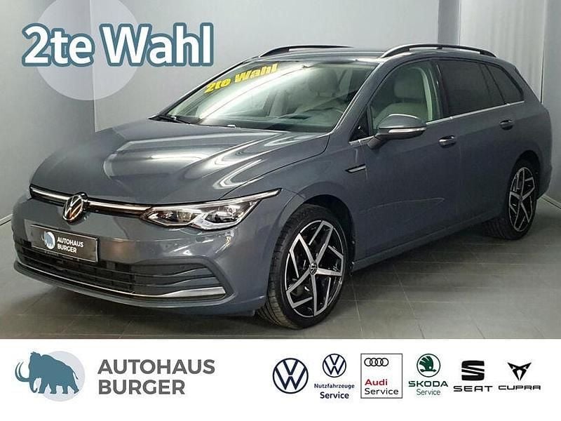Delfingrau (metallic) Gebraucht 2022 VW Golf VIII Style Kombi | 16.540 € (Guter Preis) - Bild 1/4