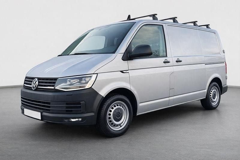 Gebraucht VW Transporter 150 PS (110 kW) 2019 Silber Van