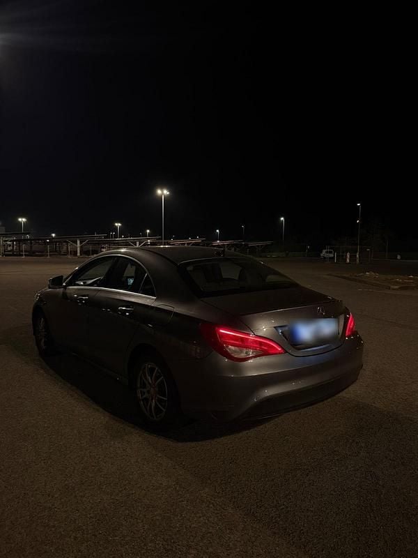 Gebraucht Mercedes CLA180 110 PS (80 kW) 2014 Grau Limousine