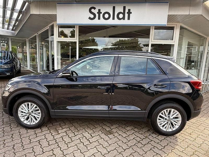 Gebraucht VW T-Roc Life 150 PS (110 kW) 2024 Deep black perleffekt SUV