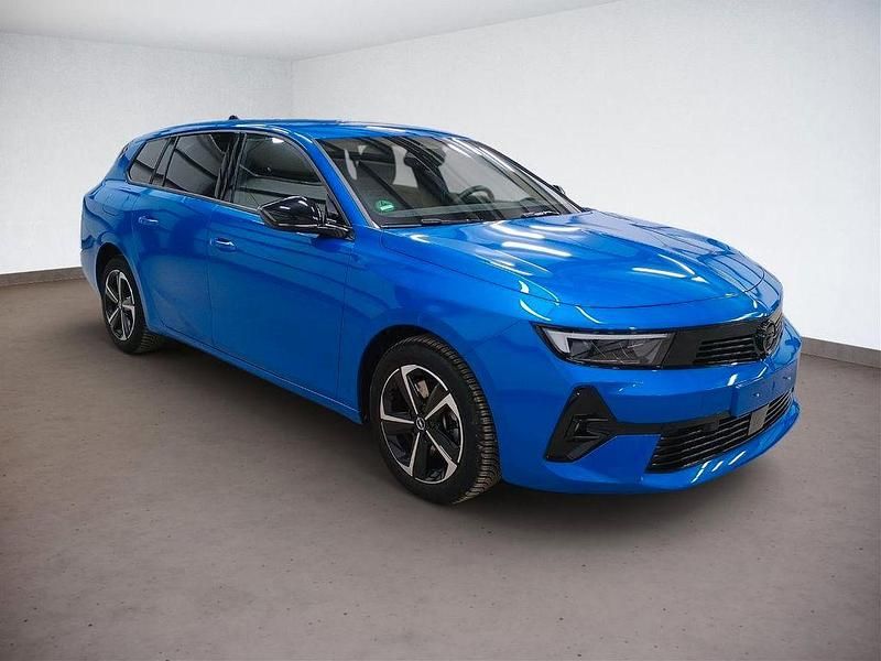 Gebraucht Opel Astra 131 PS (96 kW) 2024 Blau Kombi