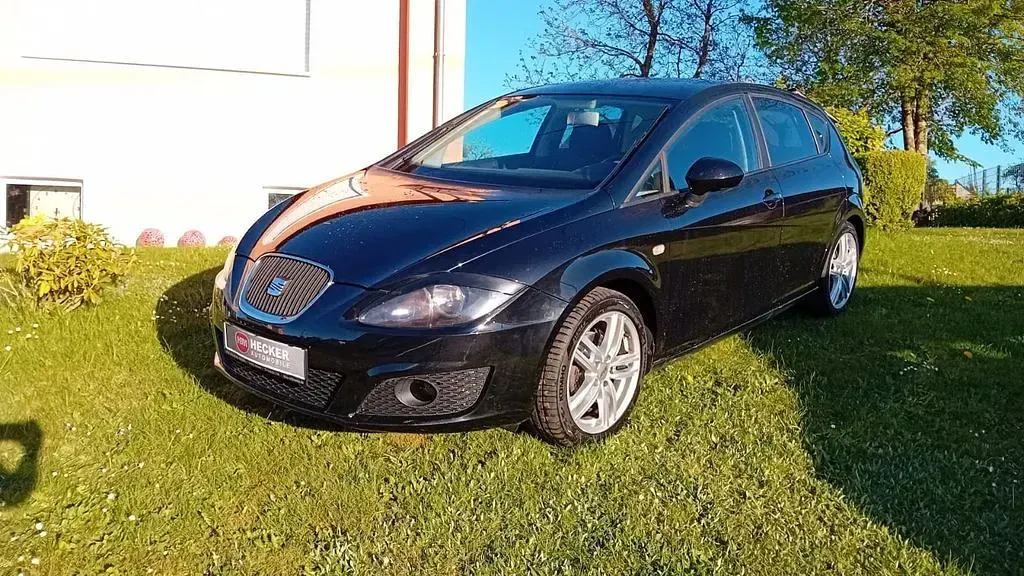 Usata Seat Leon Copa 90 CV (66 kW) 2011 Nero Utilitaria