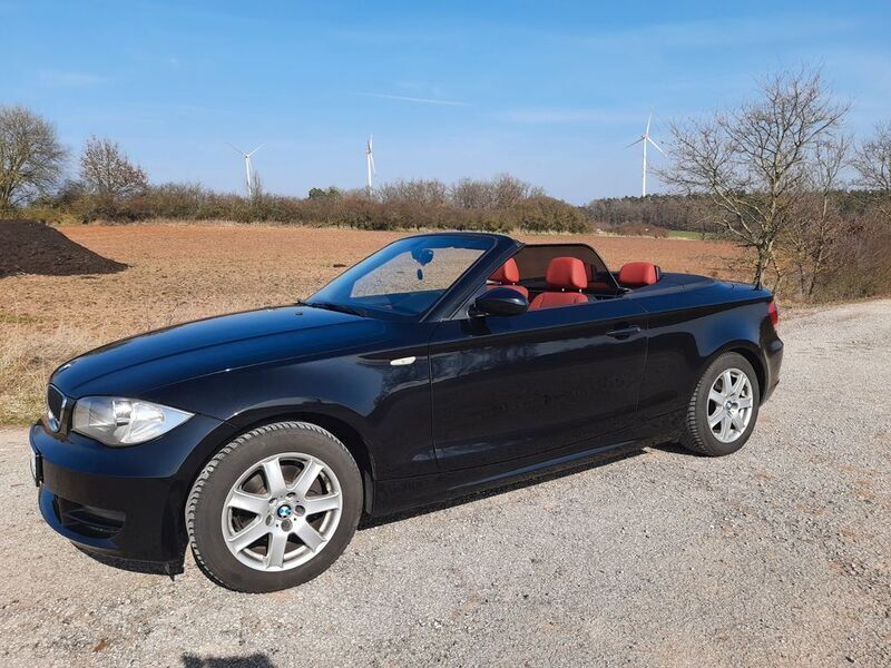 Schwarz Gebraucht 2009 BMW 118 Cabriolet Sport Line Cabrio | 6.290 € (Superpreis) - Bild 1/4