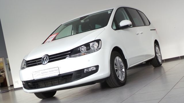 Gebraucht VW Sharan 150 PS (110 kW) 2015 Weiß metallic Van / Kleinbus