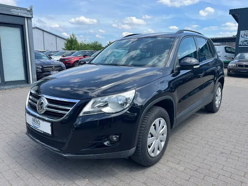 Gebraucht VW Tiguan Trendline 150 PS (110 kW) 2009 Schwarz SUV