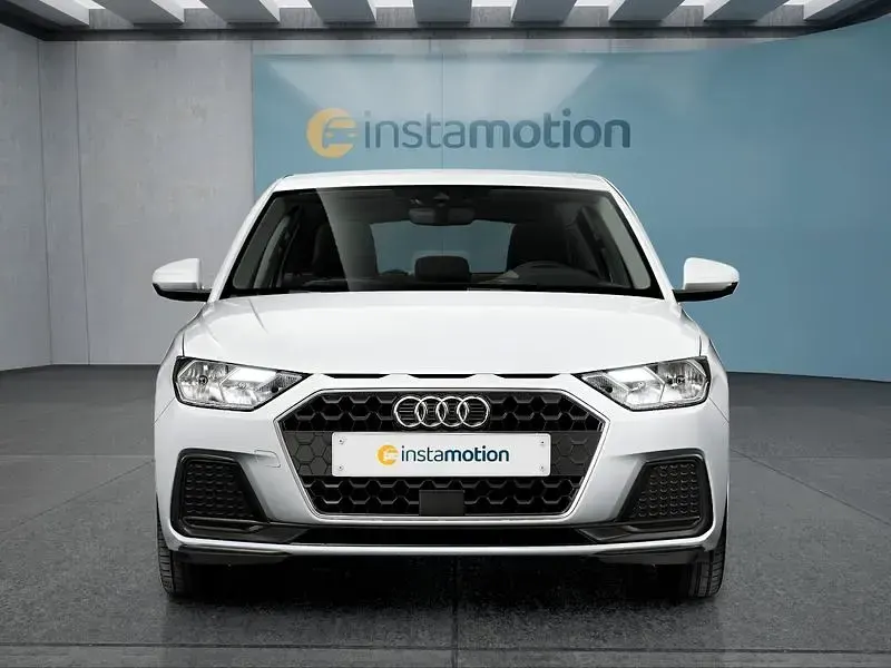 Gebraucht Audi A1 Sportback 116 PS (85 kW) 2025 Weiß Kleinwagen
